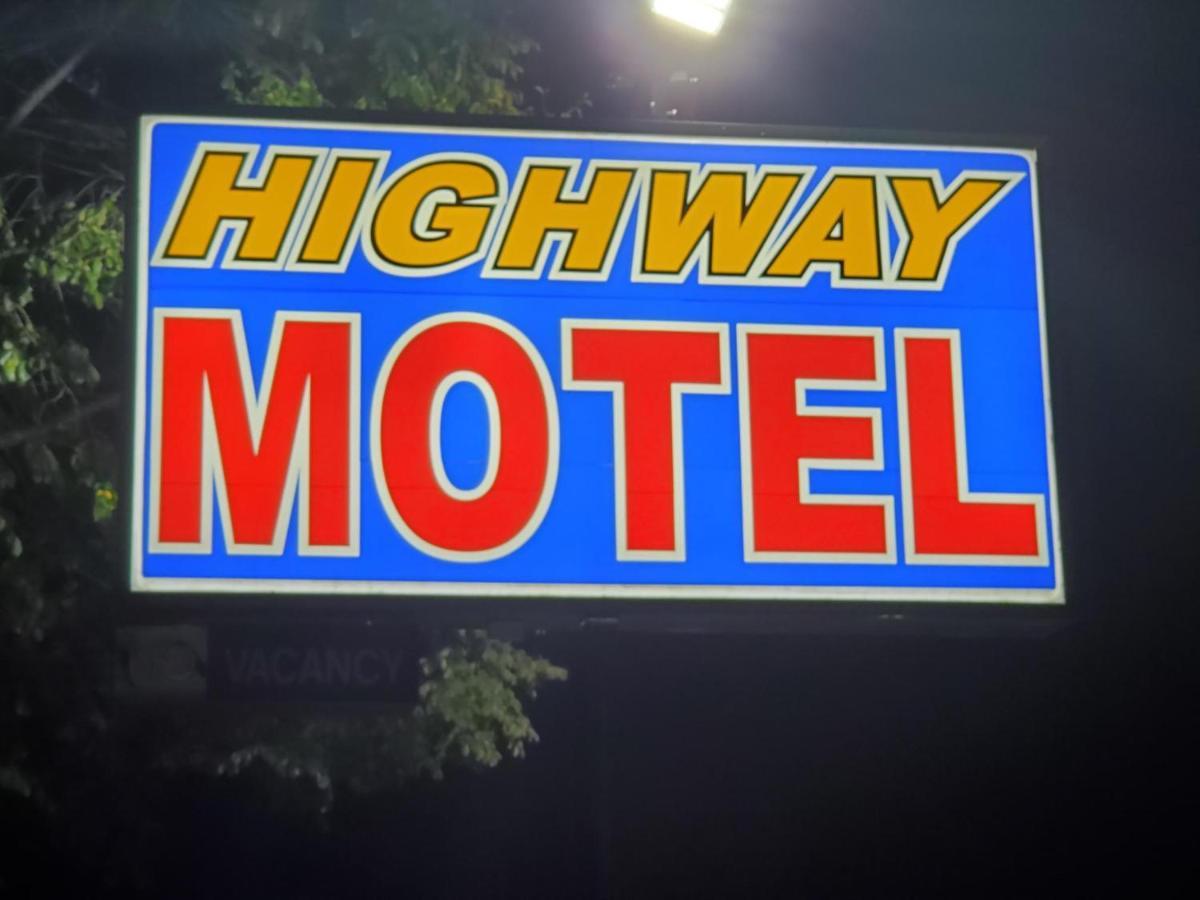 Highway Motel Saint Paul Extérieur photo